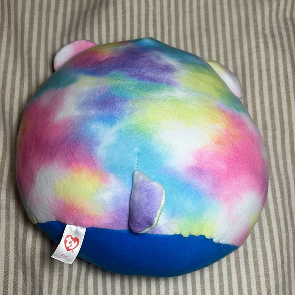 Cute little squish, mellow, colorful, has blue eyes and from TY squishy a boos - Picture 2 of 2